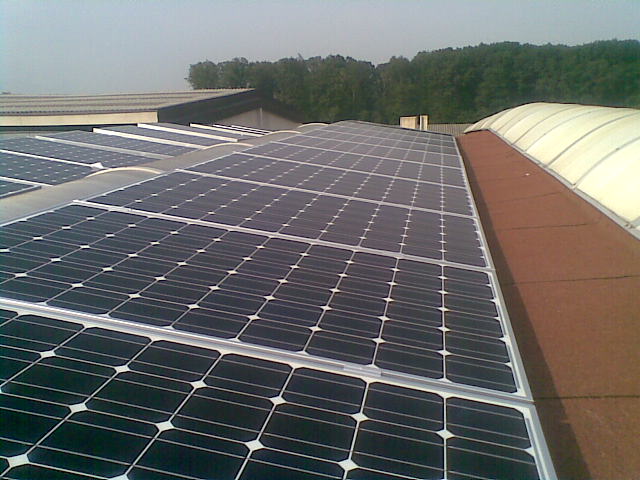 Impianto fotovoltaico realizzato su tetto a volta